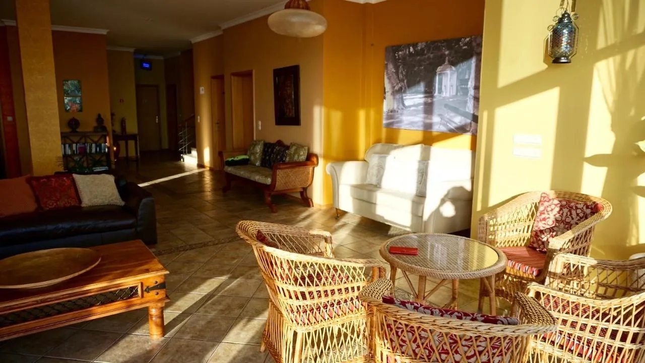 Villa Babel Garajau